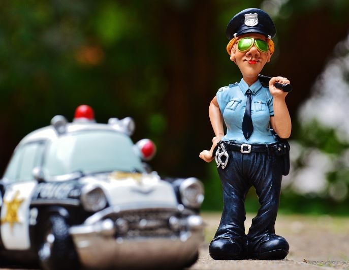 경찰 부르는 꿈