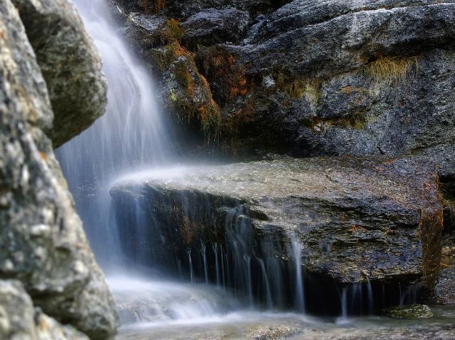 물 속에 들어가는 꿈