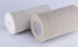 얼굴에 피 나는 꿈