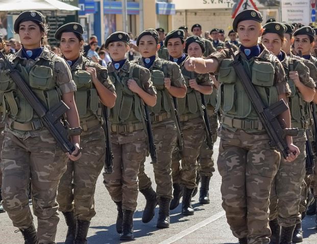 여자가 군대 가는