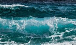 맑은 바다 꿈 해몽과 의미(잔잔한, 푸른, 예쁜, 검은, 반짝이는, 무서운, 깊은 바다 보이는, 보는, 나오는) 맑은 바다 꿈