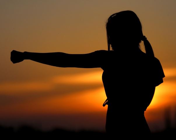 폭행 꿈