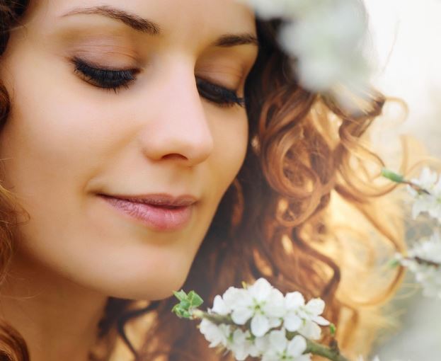 좋아했던 사람 꿈의 상징적인 해석과 상황 별 해몽