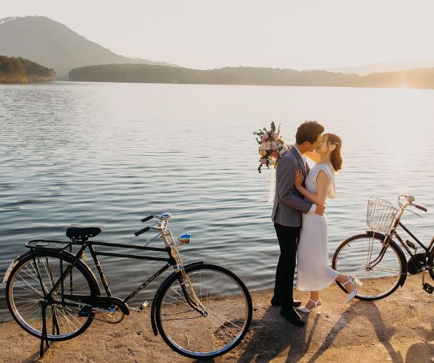 남자 친구가 죽는 꿈의 상징적인 해석과 상황 별 해몽