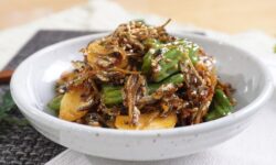 멸치 꿈의 상징적인 해석과 상황 별 해몽(태몽, 재물, 건강운) 멸치 꿈의 상징적인 해석과 상황 별 해몽