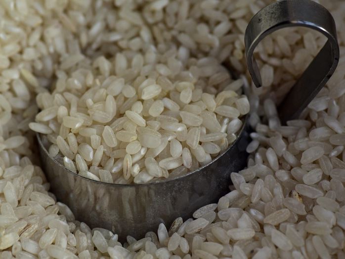 쌀 씻는 꿈의 상징적인 해석