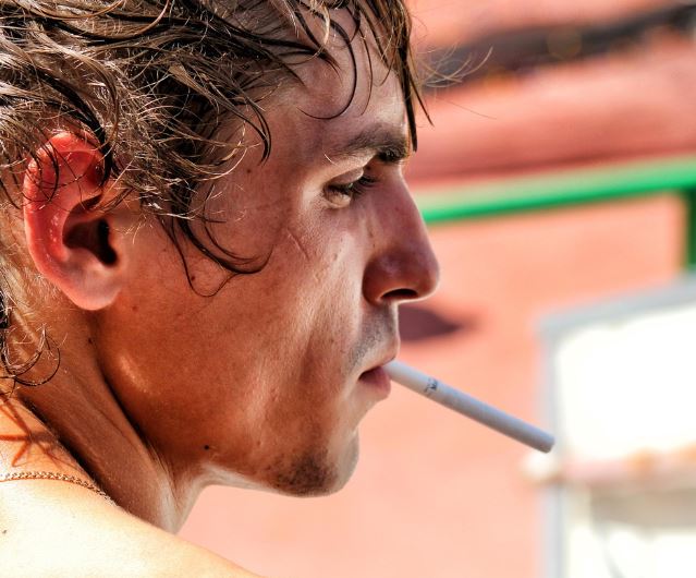 아들이 담배 피는 꿈 해몽의 의미