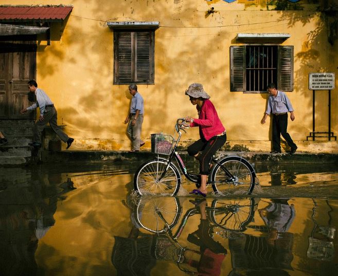 홍수에 집이 떠내려가는 꿈의 의미