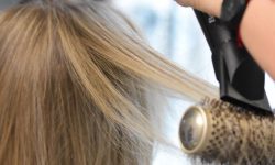 머리를 말리는 꿈의 의미