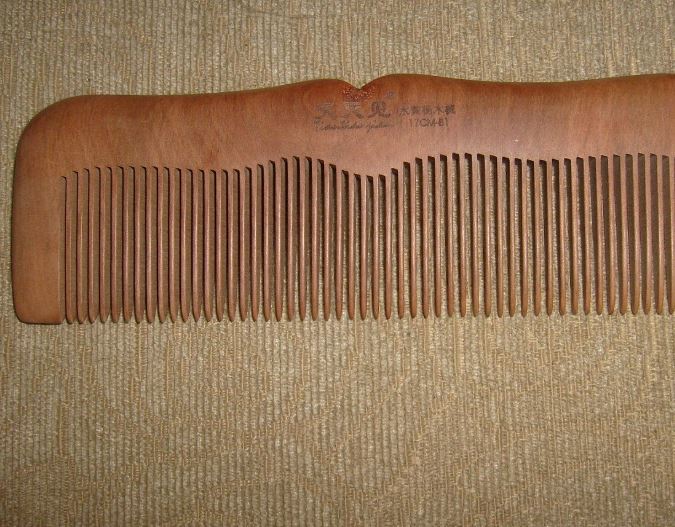 머리를 빗는 꿈의 의미