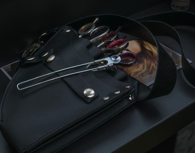 내 머리카락 자르는 꿈의 의미