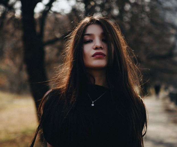 유방에서 젖이 나오는 꿈의 의미