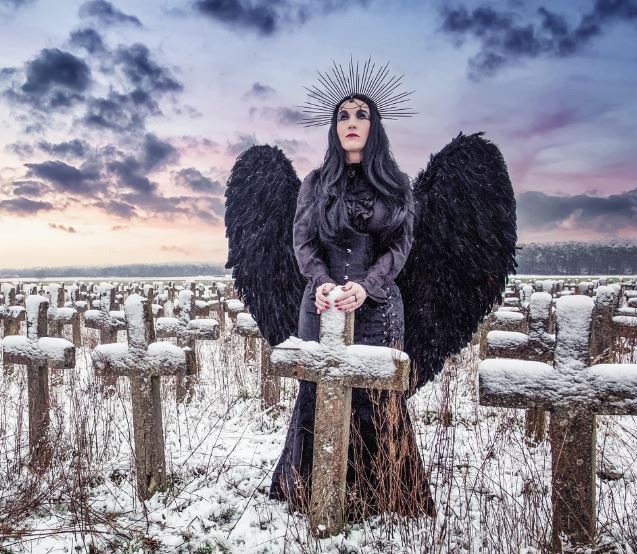 사탄 꿈의 의미