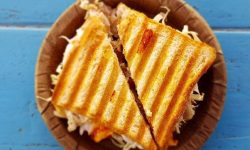 토스트 먹는 꿈의 의미