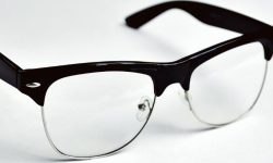 안경 고치는 꿈의 의미