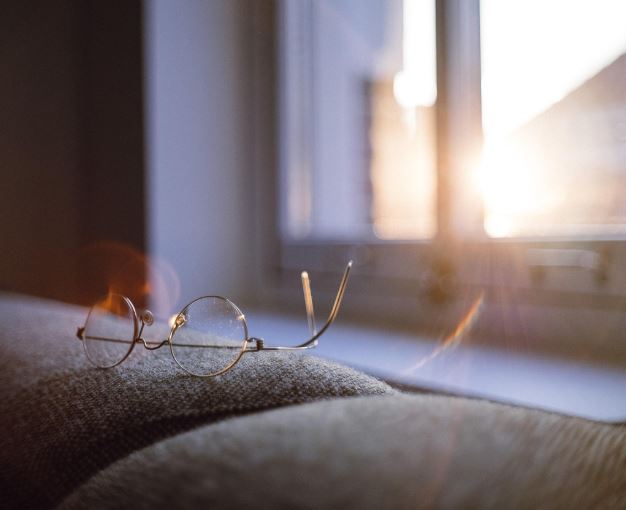 안경 꿈의 의미