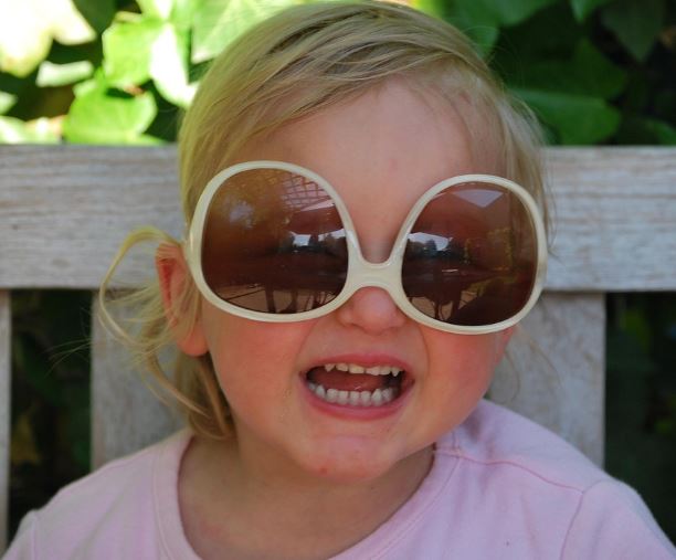 선글라스 깨지는 꿈의 의미