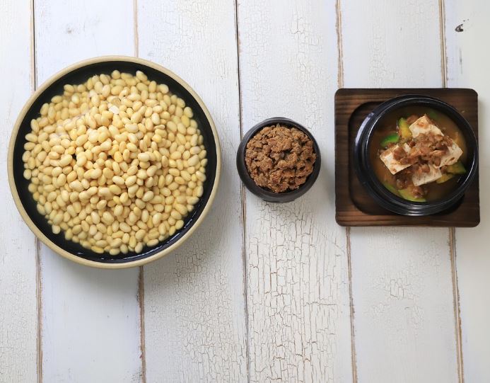 된장 받는 꿈의 의미