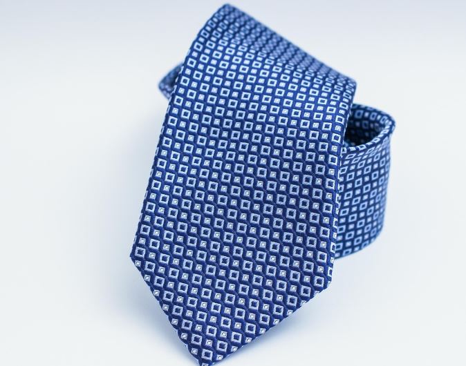 넥타이 선물 받는 꿈의 의미