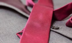 빨간 넥타이 꿈의 의미