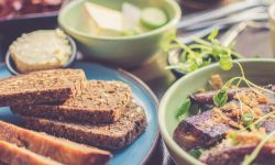 돌아가신분과 식사하는 꿈의 의미(해몽, 운세) 돌아가신분과 식사하는 꿈의 의미