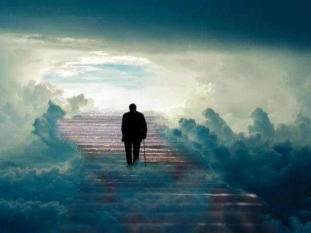 죽은 사람한테 맞는 꿈의 의미