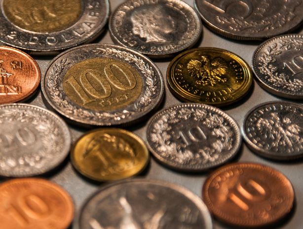 동전 훔치는 꿈의 의미