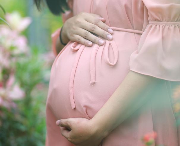 임산부 배 만지는 꿈의 의미