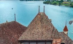 지붕이 날아가는 꿈의 의미