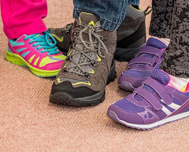 신발 빌려주는 꿈의 의미