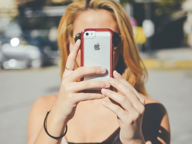 핸드폰 부서지는 꿈의 의미