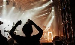 연예인이랑 결혼하는 꿈의 의미