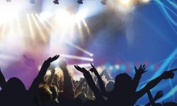 연예인과 노는 꿈의 의미