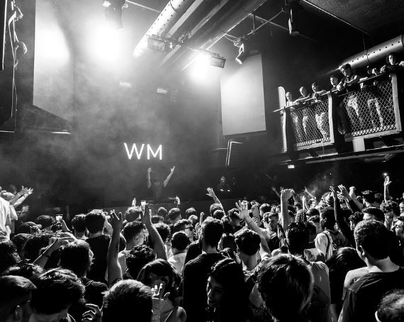 연예인을 만나는 꿈의 의미