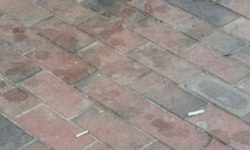 담배꽁초 줍는 꿈의 의미