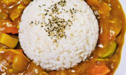 카레 먹는 꿈의 의미(해몽) 카레 먹는 꿈의 의미