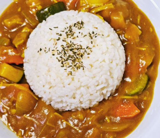 카레 먹는 꿈의 의미