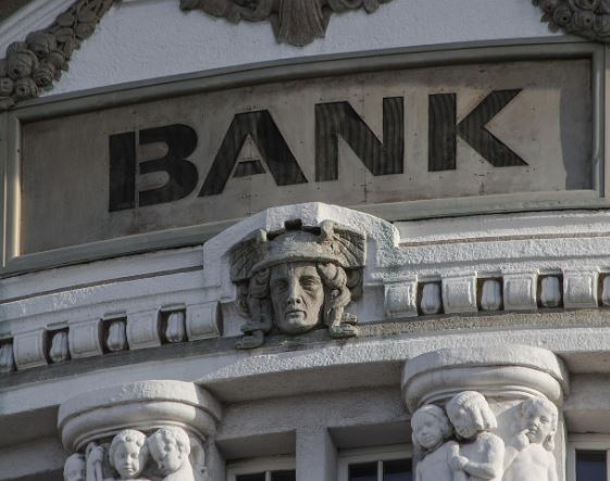 은행가는 꿈의 의미