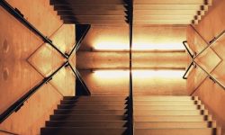 계단에서 떨어지는 꿈의 의미