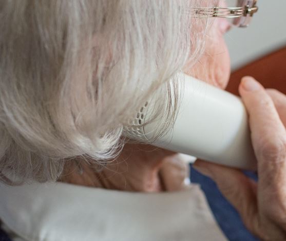 돌아가신 할머니가 우는 꿈의 의미