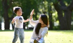 돌아가신 엄마가 돈 주는 꿈의 의미