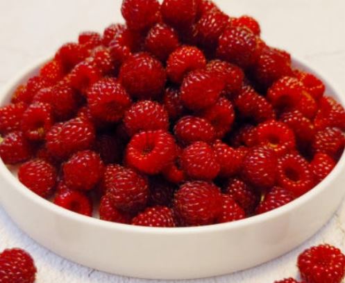 산딸기 먹는 꿈의 의미