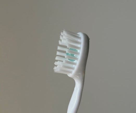 칫솔 버리는 꿈의 의미