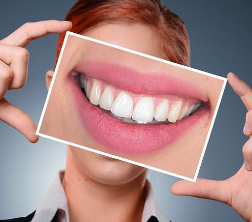 새 이빨이 나오는 꿈의 의미