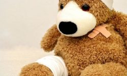 발에서 피가 나는 꿈의 의미는?(해몽, 태몽, 재물, 운세) 발에서 피가 나는 꿈의 의미
