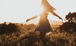 그리운 사람 꿈의 의미는?(해몽, 태몽, 재물, 운세) 그리운 사람 꿈의 의미